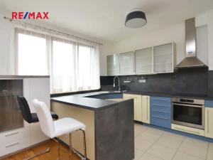 Pronájem bytu 2+kk, Praha - Vinohrady, Perucká, 73 m2
