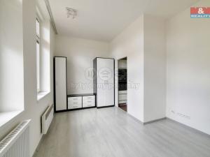 Pronájem bytu 1+kk, Mariánské Lázně, Hlavní třída, 28 m2