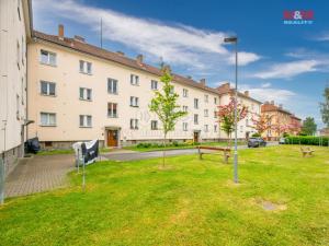 Prodej bytu 3+1, Týnec nad Sázavou, Družstevní, 65 m2