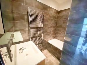 Pronájem bytu 3+1, Praha, Na dlouhém lánu, 60 m2