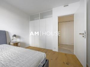 Pronájem bytu 3+kk, Praha, Ramonova, 83 m2