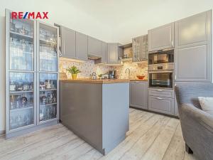 Prodej bytu 3+kk, Praha - Smíchov, Zborovská, 70 m2