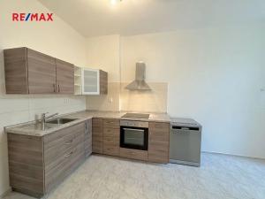 Pronájem bytu 1+1, Praha - Vinohrady, Polská, 47 m2