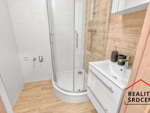 Pronájem bytu 2+1, Karviná, Na Kopci, 55 m2