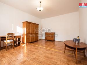 Pronájem bytu 1+1, Hradec Králové - Pražské Předměstí, Albertova, 33 m2