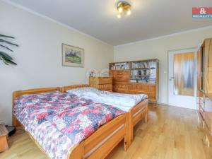 Prodej bytu 4+1, Klatovy - Klatovy III, Zahradní, 80 m2