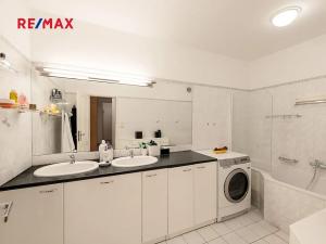 Prodej bytu 3+1, Praha - Libuš, V rohu, 107 m2