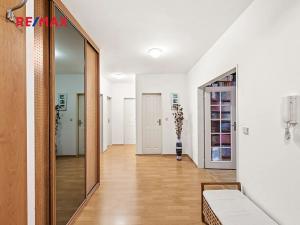 Prodej bytu 3+1, Praha - Libuš, V rohu, 107 m2