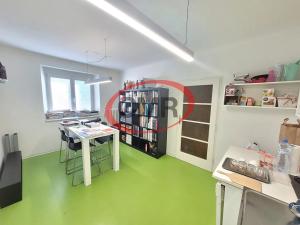 Pronájem kanceláře, Praha - Záběhlice, Mateřídoušková, 96 m2