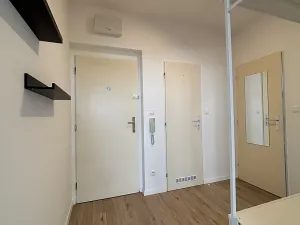 Pronájem bytu 2+kk, Praha - Uhříněves, Venušina, 49 m2