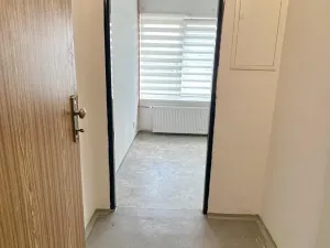 Pronájem bytu 2+kk, Kunratice, 34 m2