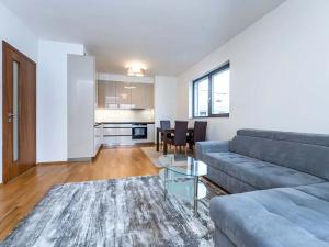 Pronájem bytu 2+kk, Praha - Jinonice, Kloudova, 58 m2