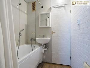 Prodej bytu 2+1, Šumperk, J. z Poděbrad, 52 m2