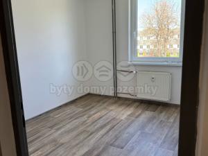 Pronájem bytu 3+1, Rovná, 72 m2