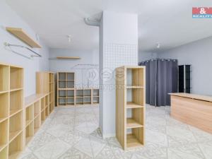Pronájem obchodního prostoru, Mariánské Lázně, Hlavní třída, 31 m2