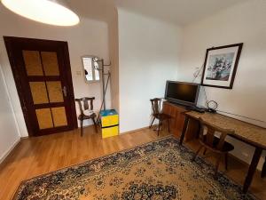 Pronájem bytu 1+1, Praha - Čimice, Ke hřišti, 25 m2