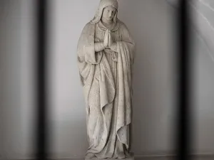 Pronájem bytu 3+1, Praha - Malá Strana, U lužického semináře, 111 m2
