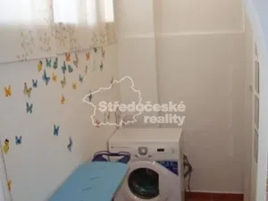 Pronájem bytu 1+kk, Praha - Holešovice, U Pergamenky, 28 m2