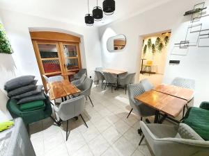 Pronájem restaurace, Praha - Staré Město, Karoliny Světlé, 50 m2