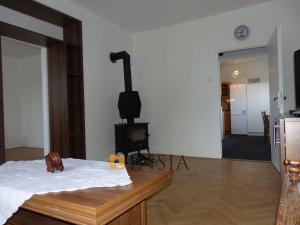 Pronájem bytu 2+kk, Jince, Čenkovská, 52 m2