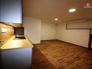 Pronájem bytu 1+kk, Kutná Hora, Trebišovská, 37 m2