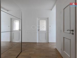 Prodej bytu 4+1, Klatovy - Klatovy II, Na Chuchli, 81 m2