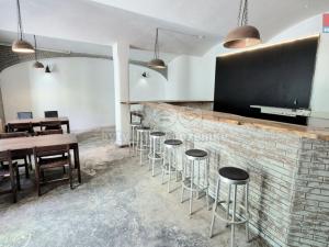 Pronájem obchodního prostoru, Kladno, T. G. Masaryka, 157 m2