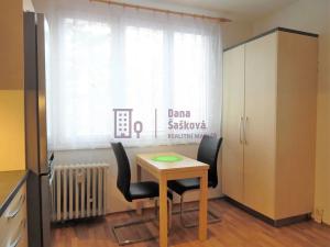 Pronájem bytu 1+1, Jindřichův Hradec, sídliště Vajgar, 53 m2