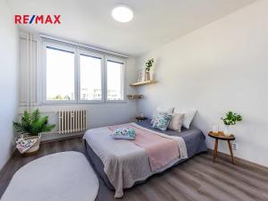Prodej bytu 3+kk, Praha - Horní Počernice, Mezilesí, 74 m2