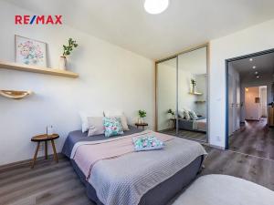 Prodej bytu 3+kk, Praha - Horní Počernice, Mezilesí, 74 m2