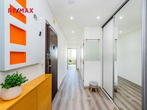 Prodej bytu 3+kk, Praha - Horní Počernice, Mezilesí, 74 m2