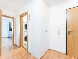 Prodej bytu 2+kk, Hostivice, Ječná, 48 m2