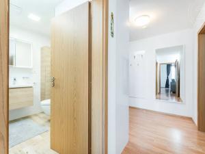 Prodej bytu 2+kk, Hostivice, Ječná, 48 m2