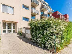 Prodej bytu 2+kk, Hostivice, Ječná, 48 m2