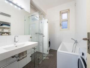 Prodej bytu 3+1, Brno, Charvatská, 102 m2