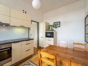 Prodej bytu 3+1, Brno, Charvatská, 102 m2