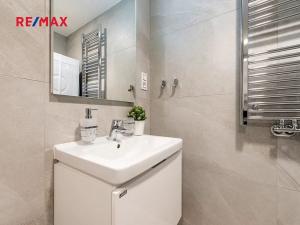 Pronájem bytu 1+kk, Praha - Žižkov, Malešická, 35 m2