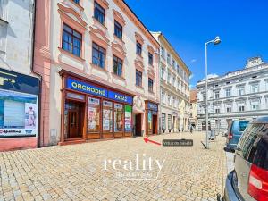 Pronájem obchodního prostoru, Znojmo, Horní náměstí, 36 m2