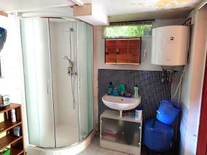 Prodej chaty, Mirošovice, Na Vrchách, 50 m2