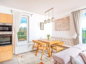 Prodej bytu 3+kk, Včelná, Okružní, 84 m2