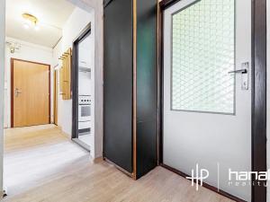 Prodej bytu 2+1, Olomouc, Řezáčova, 56 m2