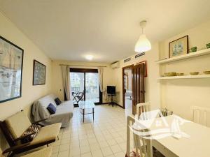 Prodej bytu 3+kk, Castillo de la Duquesa, Španělsko, 77 m2