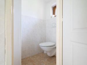 Prodej chaty, Černošice, 68 m2