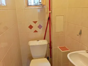 Pronájem bytu 2+1, Praha - Smíchov, U Nikolajky, 62 m2