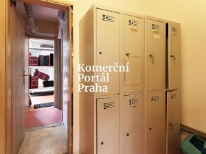Pronájem restaurace, Hovorčovice, Hlavní, 70 m2