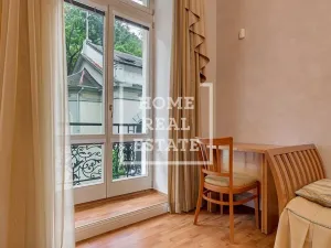 Prodej bytu 3+kk, Karlovy Vary, Mariánskolázeňská, 206 m2