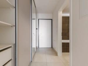 Prodej bytu 1+kk, Praha - Smíchov, Pod Barvířkou, 36 m2