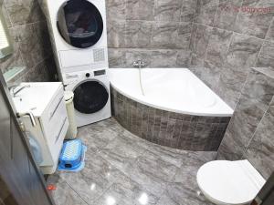 Prodej vícegeneračního domu, Dubenec, 250 m2