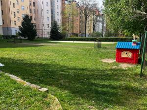 Pronájem bytu 3+kk, Praha - Nusle, Nuselská, 95 m2