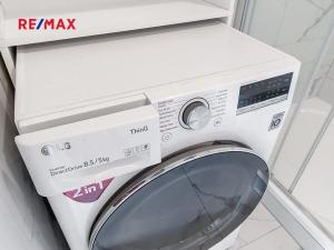 Pronájem bytu 1+kk, Praha - Malá Strana, Petřínská, 31 m2
